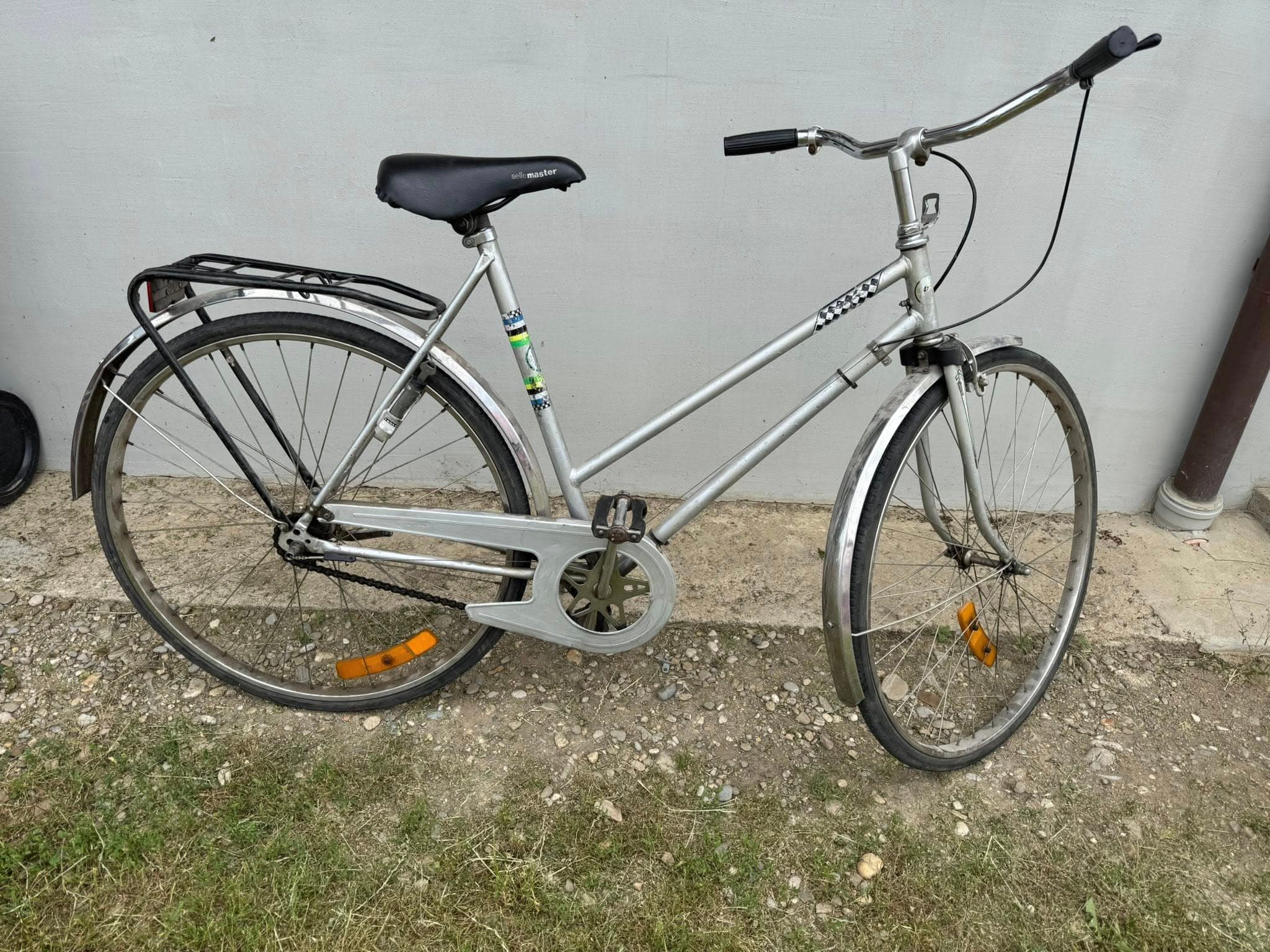 Bicicletă damă, Monark